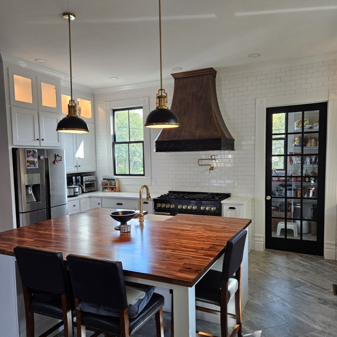 farmhouse-antique-copper-range-hood-with-insert