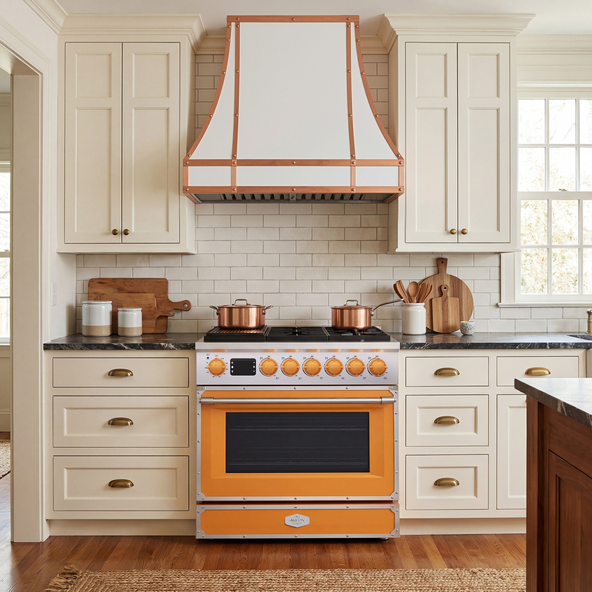 handcrafted-stainless-steel-professional-range-hood