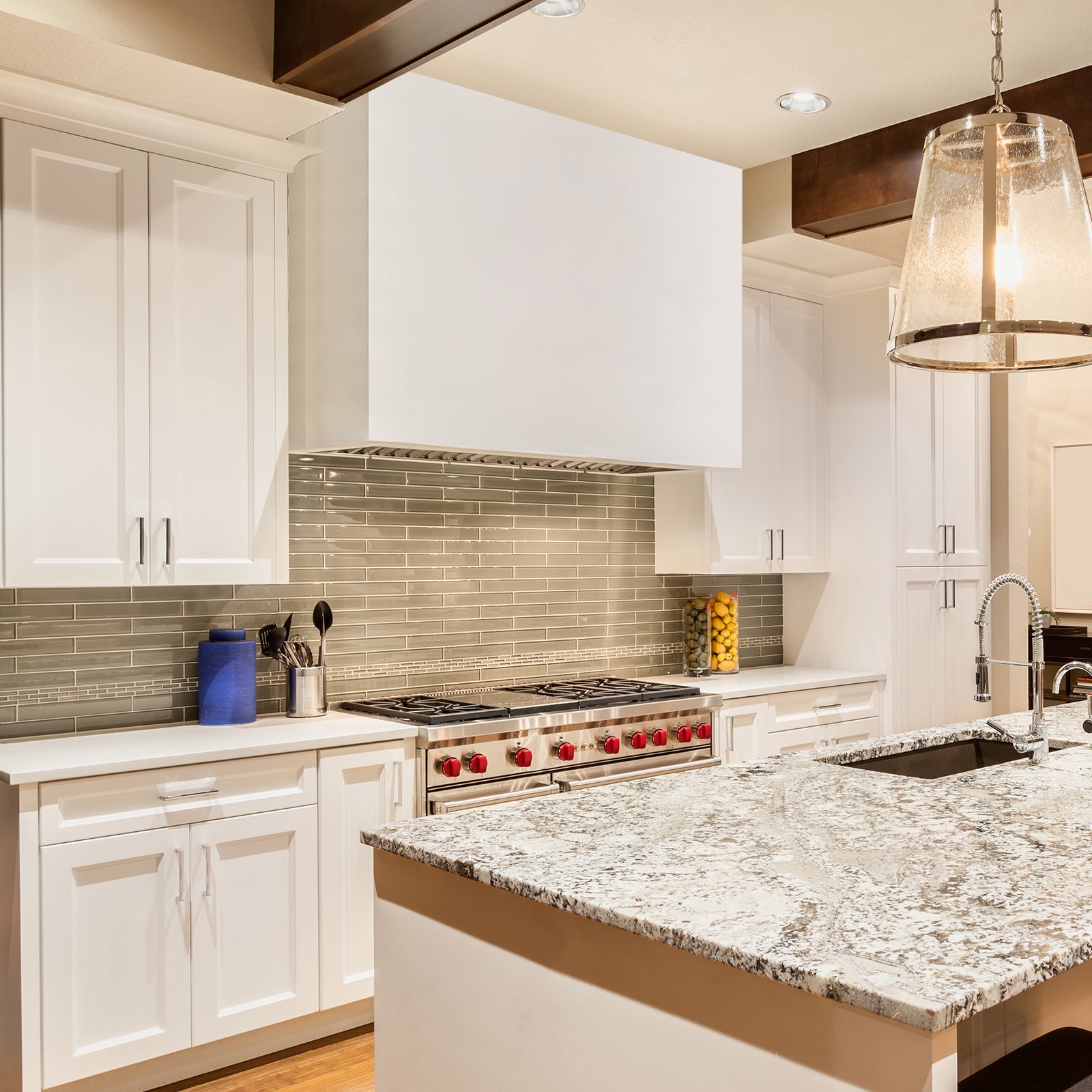 stainless-steel-range-hood-easy-clean