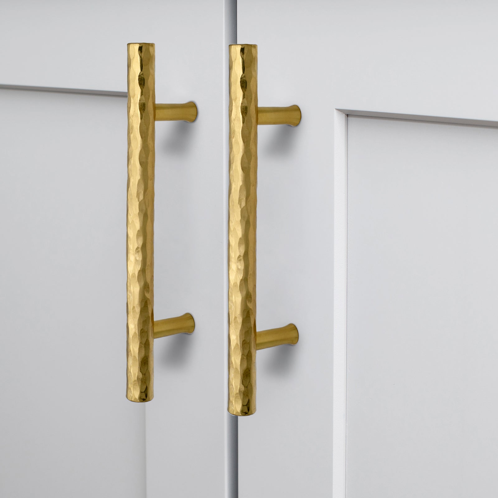 Akicon 3 Inch Hole Center Hammered Polished Gold Kitchen Cabinet Handles 100% Solid Brass Drawer Pulls AK01930A-PB