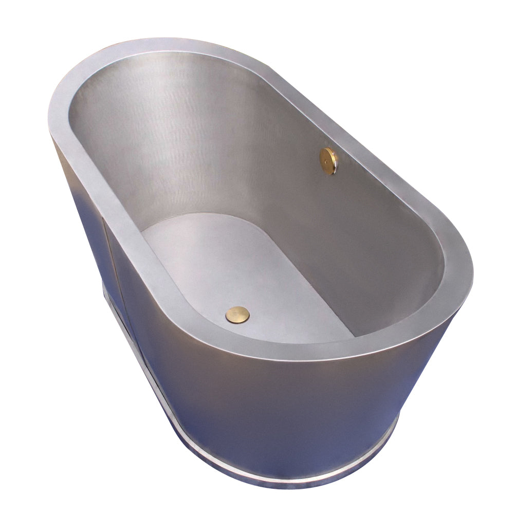 stainless-steel-luxury-bathtub